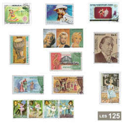 Lot de 125 timbres musique...